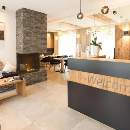 2bdr In The Lovely Ischgl- If You Want To Book, Please Contact On Wh-ats-app - 0034-656-619-782 !!!! Apartament *
