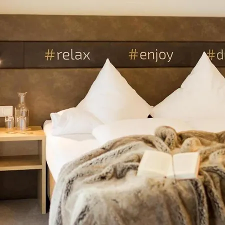 2bdr In The Lovely Ischgl- If You Want To Book, Please Contact On Wh-ats-app - 0034-656-619-782 !!!! Landeck